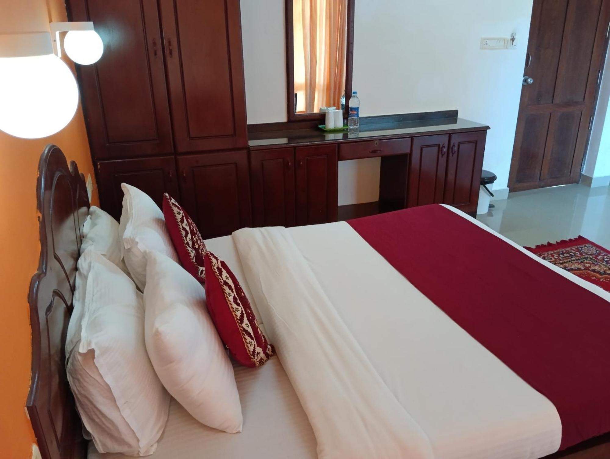 Vedantha Inn Kovalam Εξωτερικό φωτογραφία